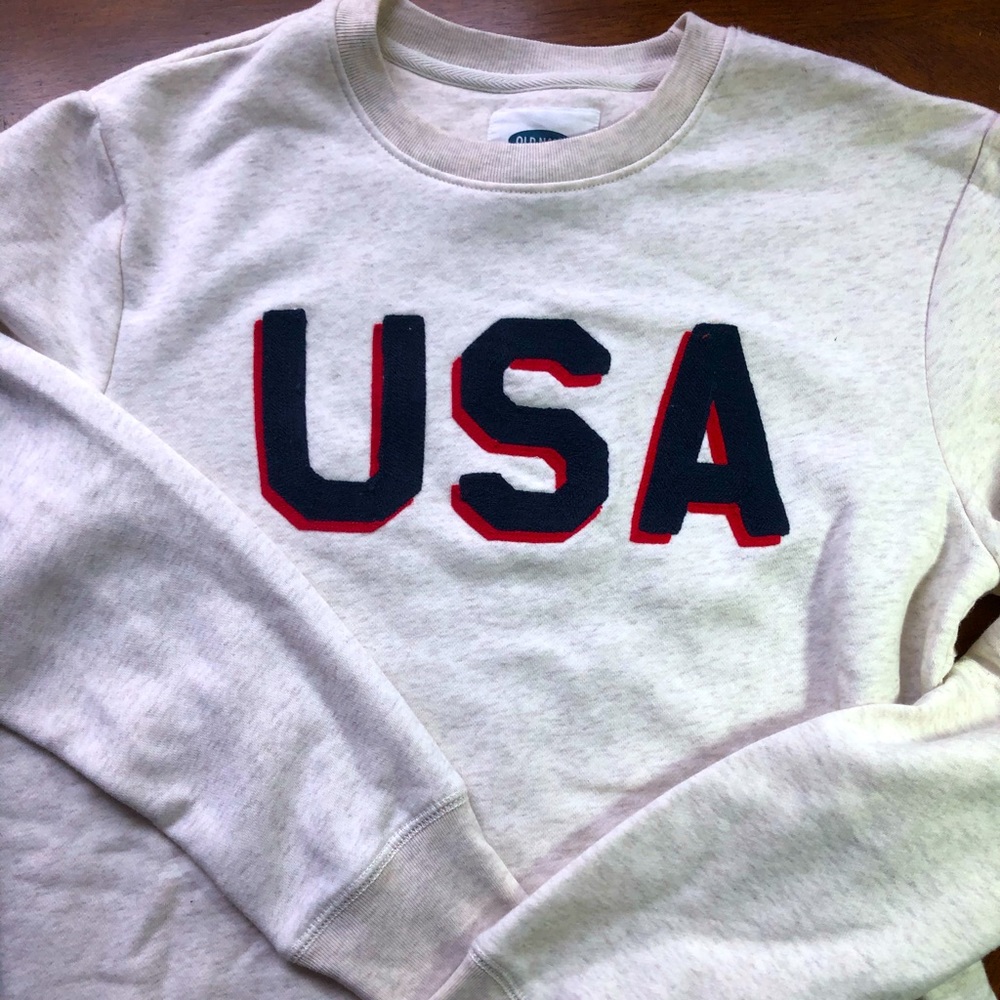 4/$25  | GREY OLD NAVY USA CREWNECK